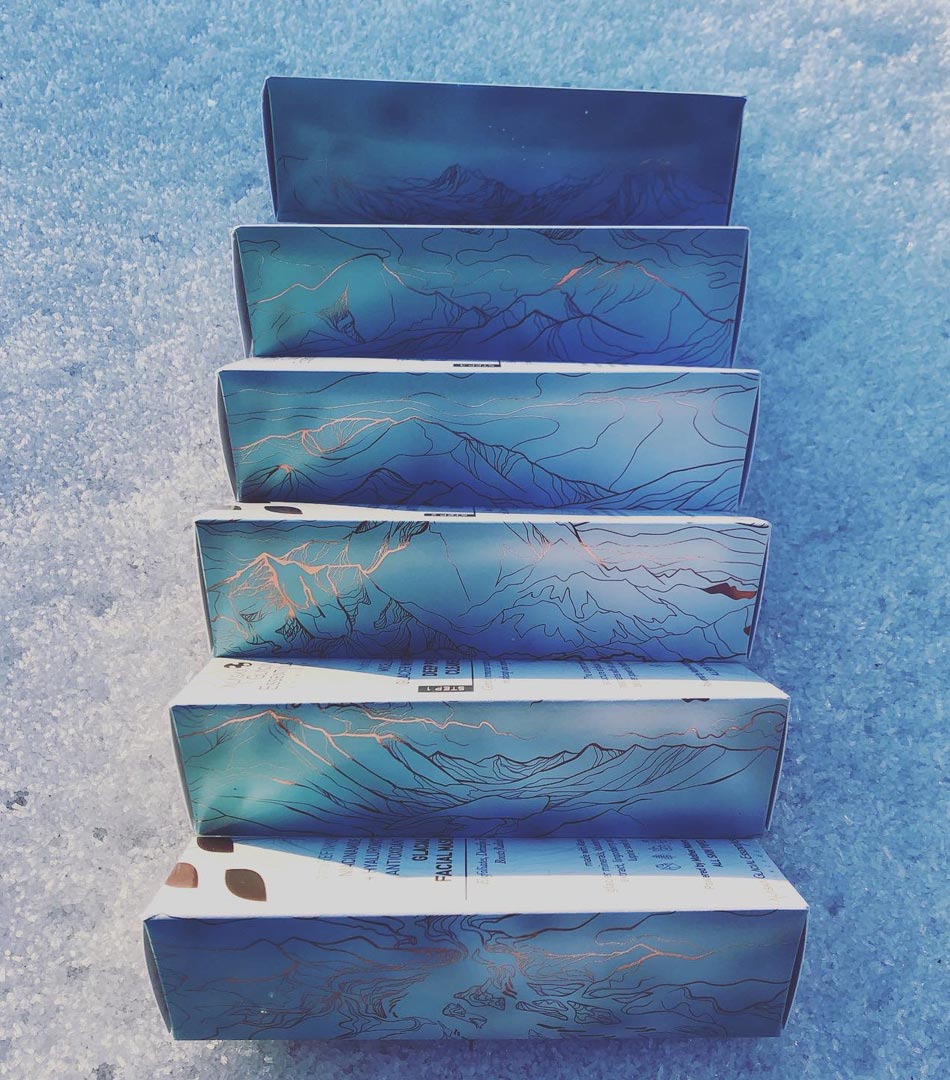 skinkit vertical agamogram of mountain artwork